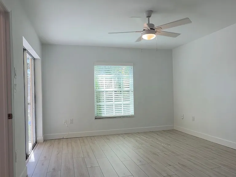4950 West Blvd — Photo 9