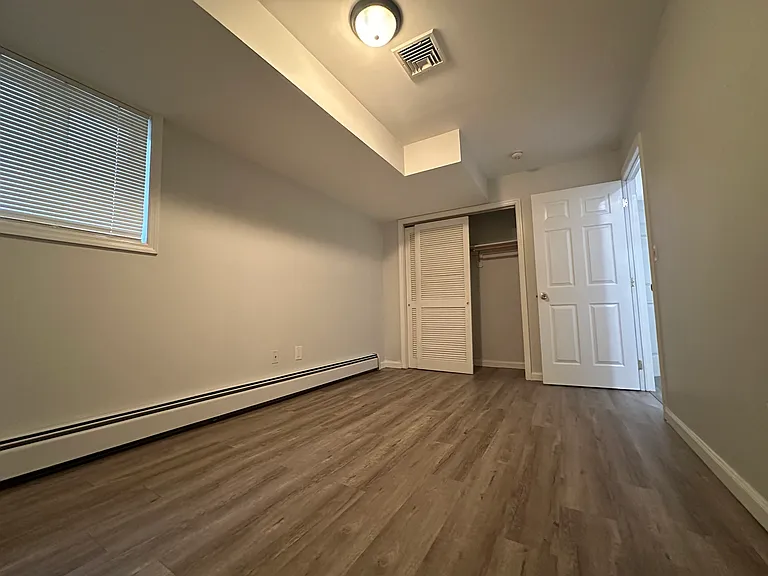 1515 Dwight Pl #A — Photo 5