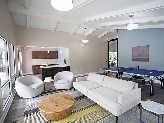 Resident Lounge