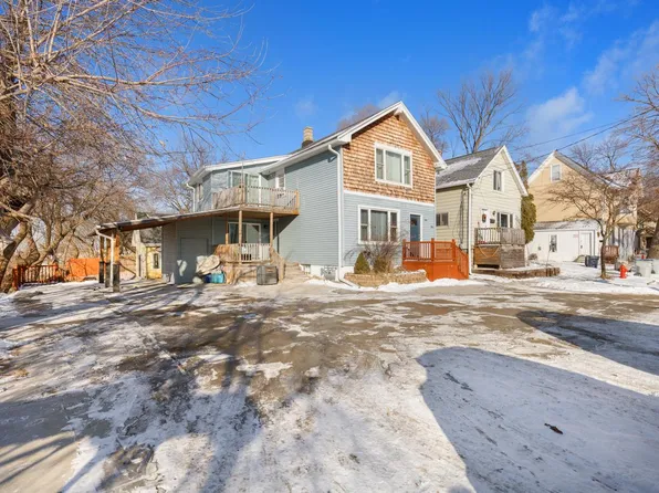 104 East Clarence STREET #106, Milwaukee, WI 53207