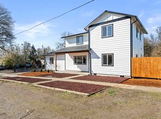 141 NE D St, Willamina, OR 97396