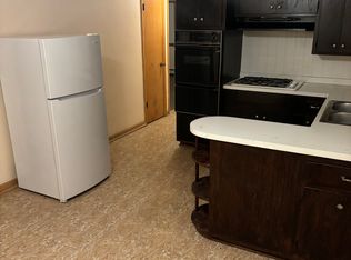 5916 W Montrose Ave #1R, Chicago, IL 60634