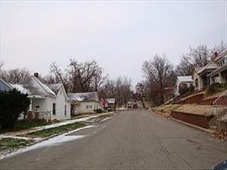 2nd image of 521 Shady Ave