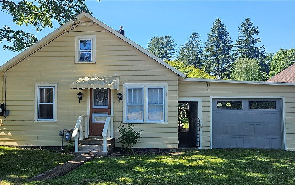 1st image of 5 Maple Ave