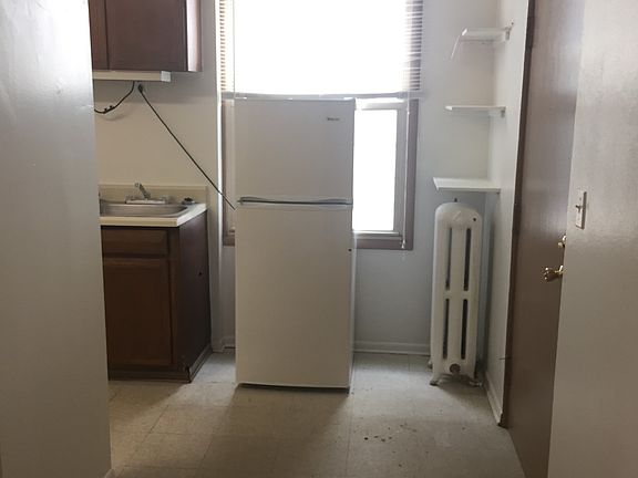 2nd image of 217 Washington St