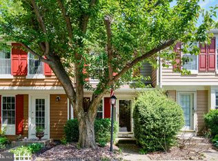 1929 Belmont Ridge Ct, Reston, VA 20191