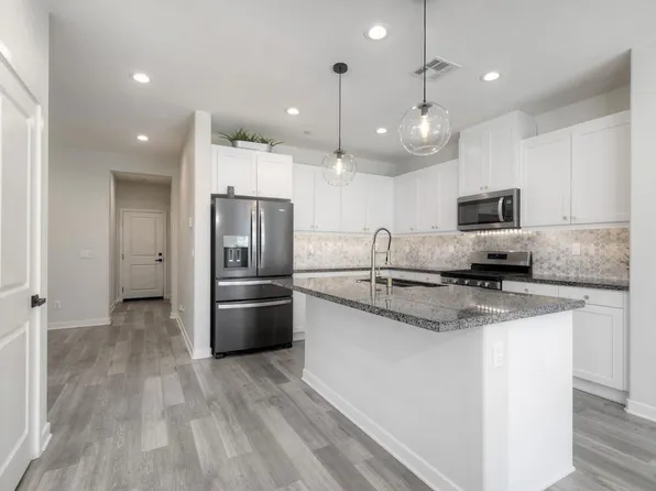 4141 Mission Tree Way, Oceanside, CA 92057