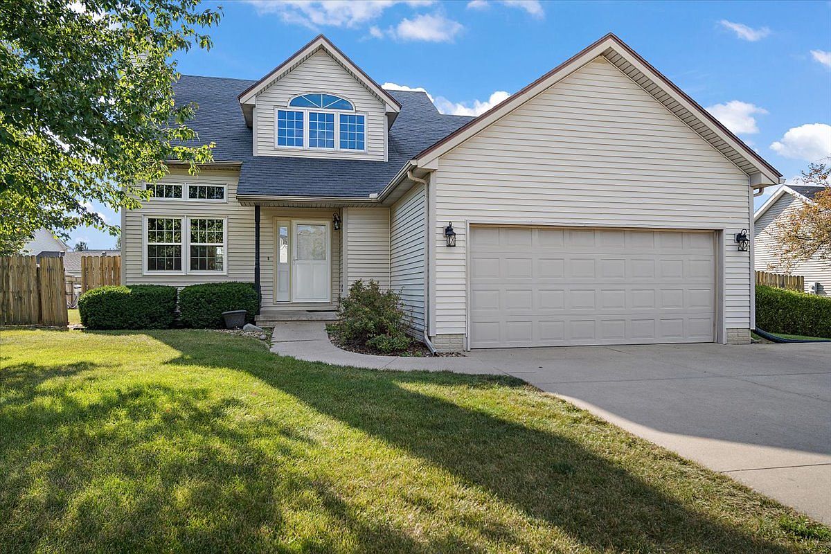 606 Windward Way, Heyworth, IL 61745 Zillow