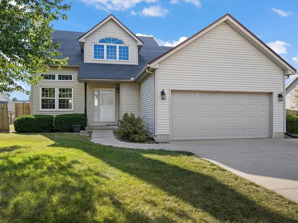 606 Windward Way, Heyworth, IL 61745