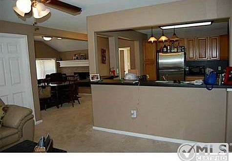 4th image of 240 Oakwood Cir
