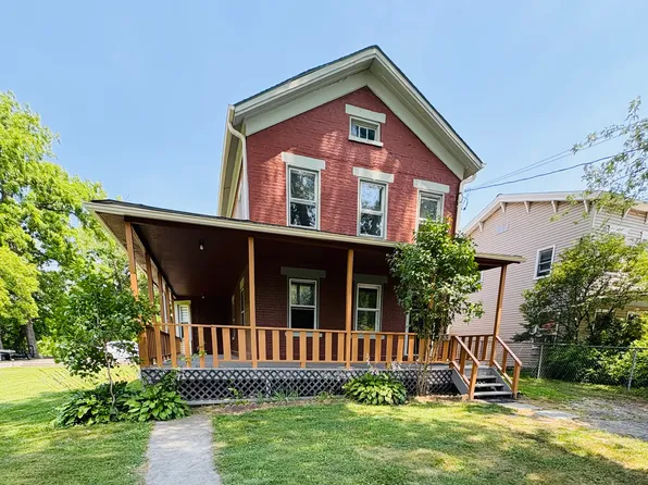 263 Grandview Ave, Catskill, NY 12414