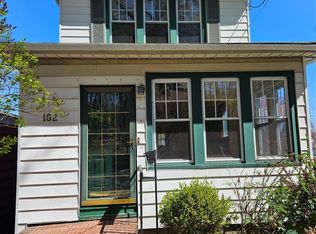 182 Parkway N, Yonkers, NY 10704