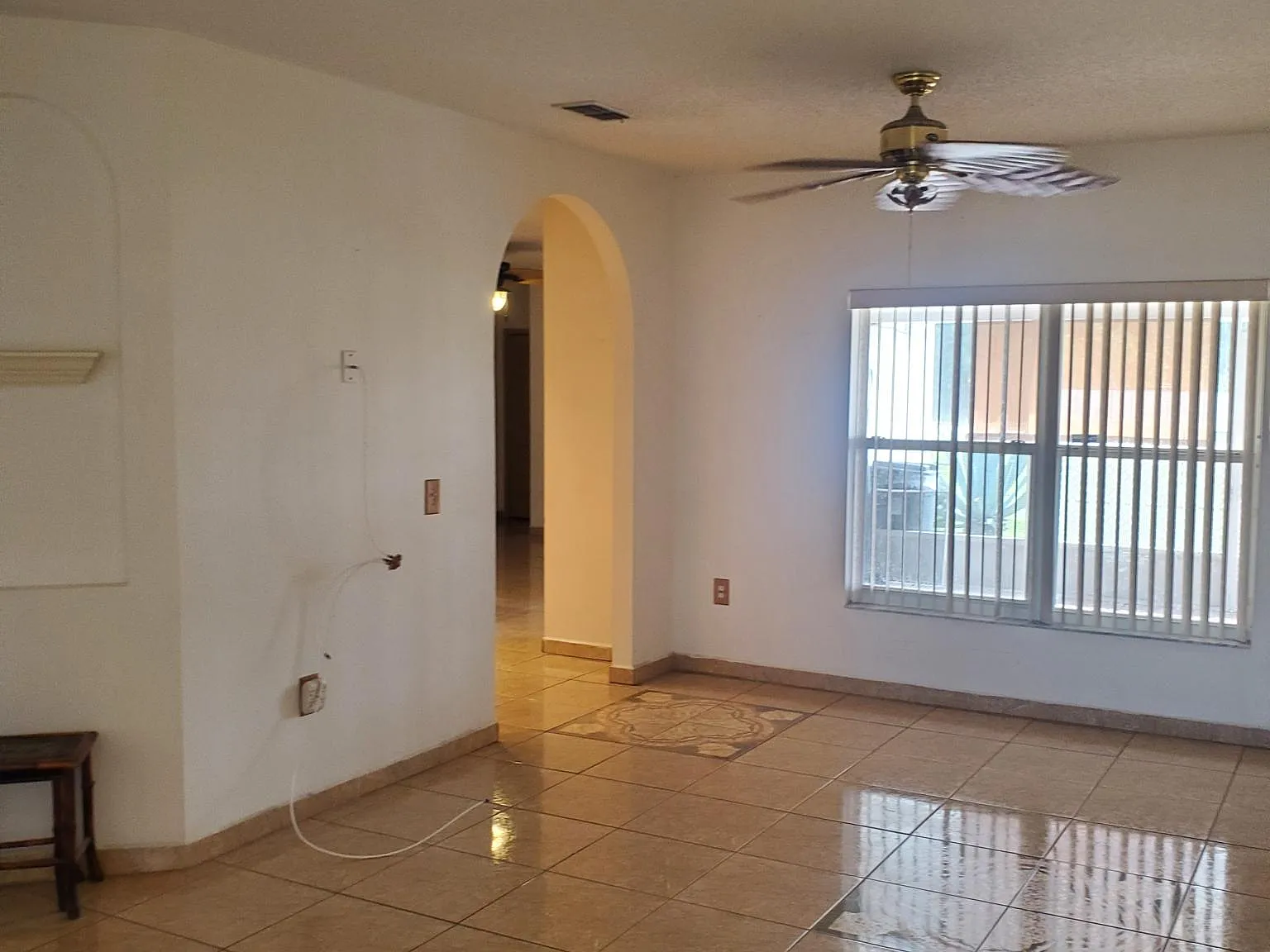 4 bed, 1770 sqft, $2,200 — Photo 4