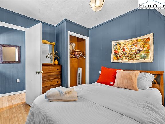 17th image of this home