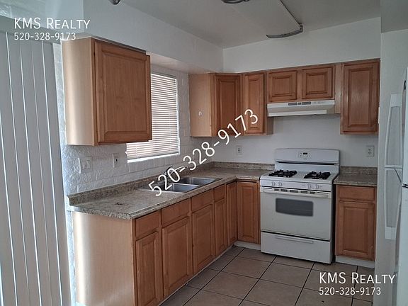 4th image of 5511 W Utah St