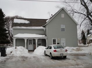 617 W Seymour St, Cheboygan, MI 49721