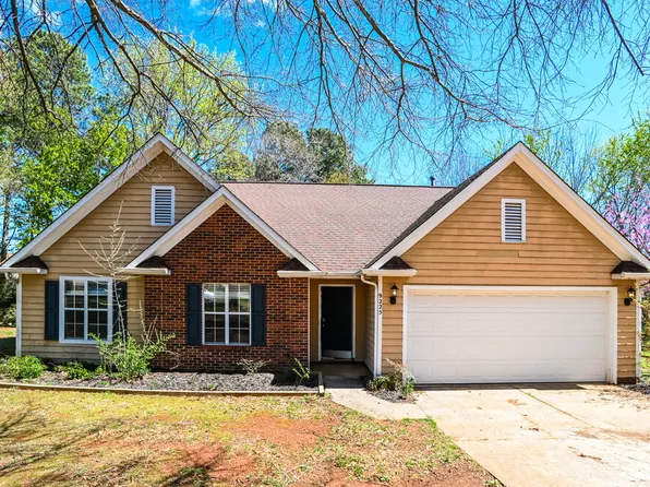 9225 Merlot Ln, Charlotte, NC 28269