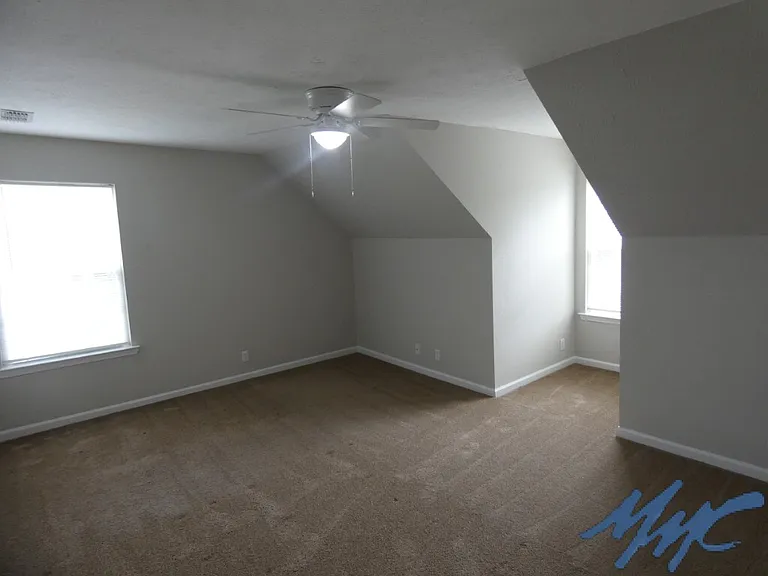 861 Aztec Dr — Photo 21