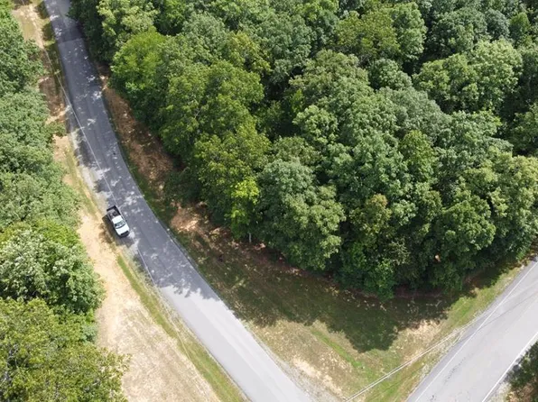 122 Camp Creek Rd, Spencer, TN 38585