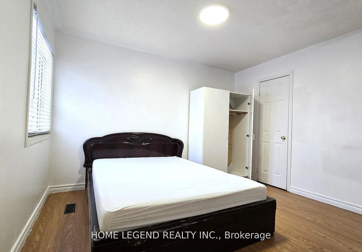 1 bed, $980 — Photo 4