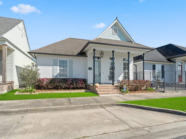 2196 Iberville Ave, Zachary, LA 70791