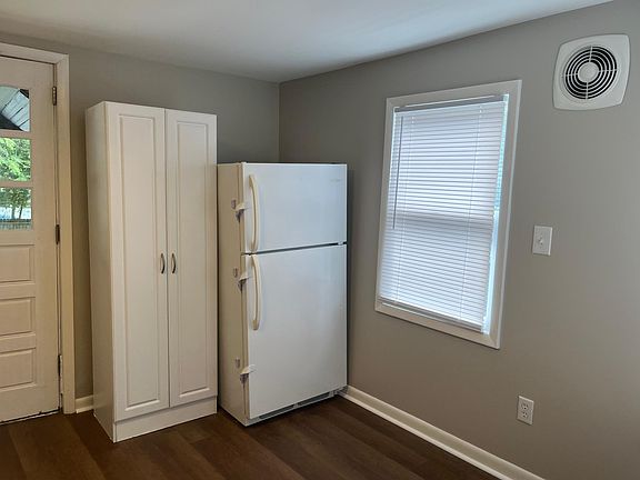 2nd image of 11 Ogden St Unit 2
