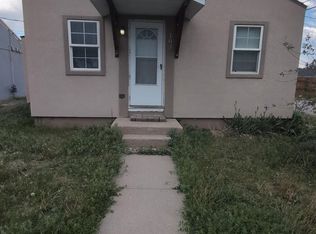 103 S 8th Ave, Sterling, CO 80751