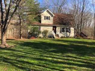 677 San Chez Trl, Mercer, PA 16137