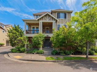 10550 155th Ave NE, Redmond, WA 98052