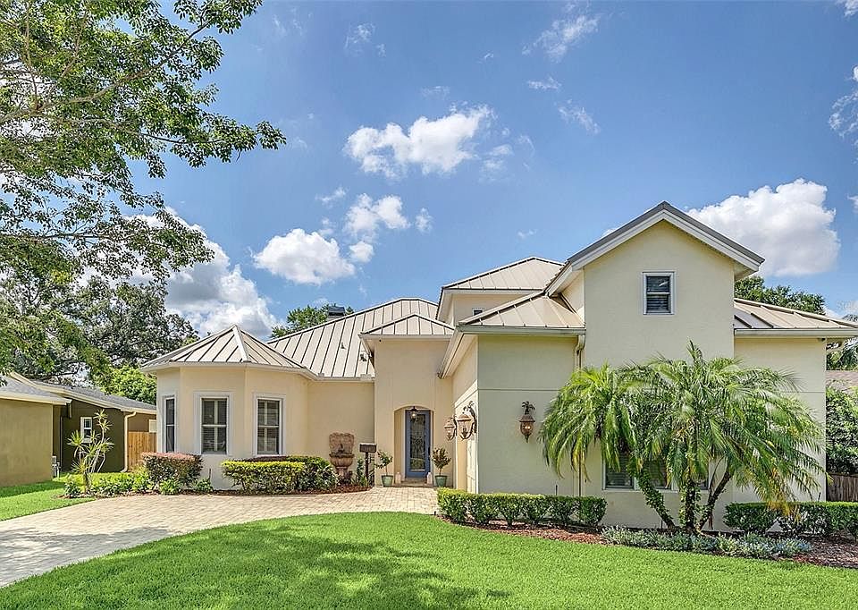 1st image of 340 Mashie Ln