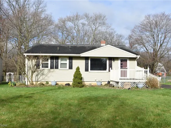 3878 Timothy Ln, Youngstown, OH 44511