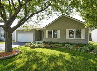 1416 Bar Harbour Rd, Aurora, IL 60504