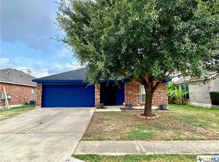 407 Summerside Ave, Lockhart, TX 78644