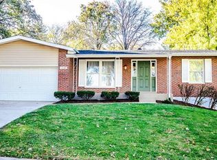 12182 Plainsman Dr, Saint Louis, MO