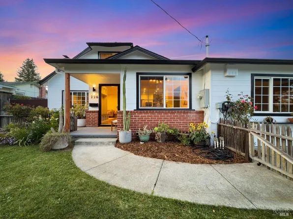 226 Deepstone Drive, San Rafael, CA 94903