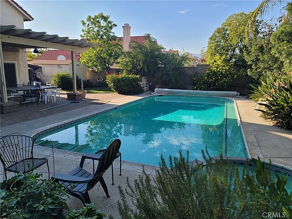 2nd image of 1618 Deanna Way
