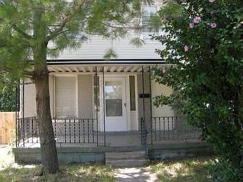 2nd image of 3021 E 31st St