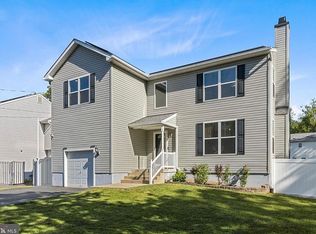 2219 Garfield Ave, Croydon, PA 19021