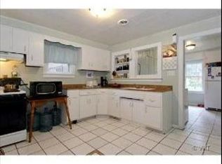 26528 N Brooks St, Wauconda, IL 60084