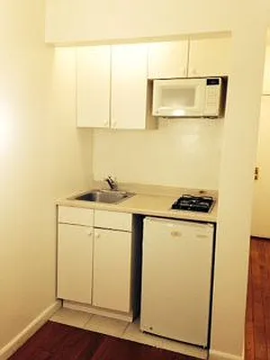 Rented by NYLA Realty | media 1