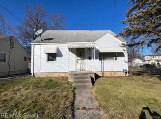 702 Pettibone Ave, Flint, MI 48507