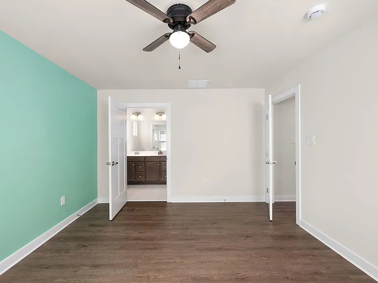 22639 Terri Ln — Photo 13