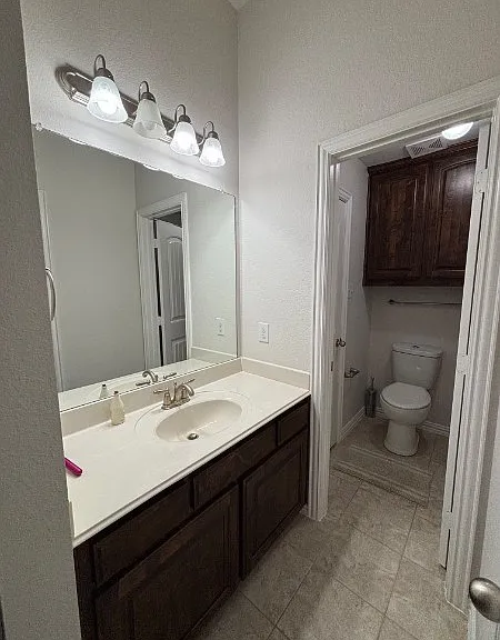 2504 Hammock Lake Dr — Photo 12