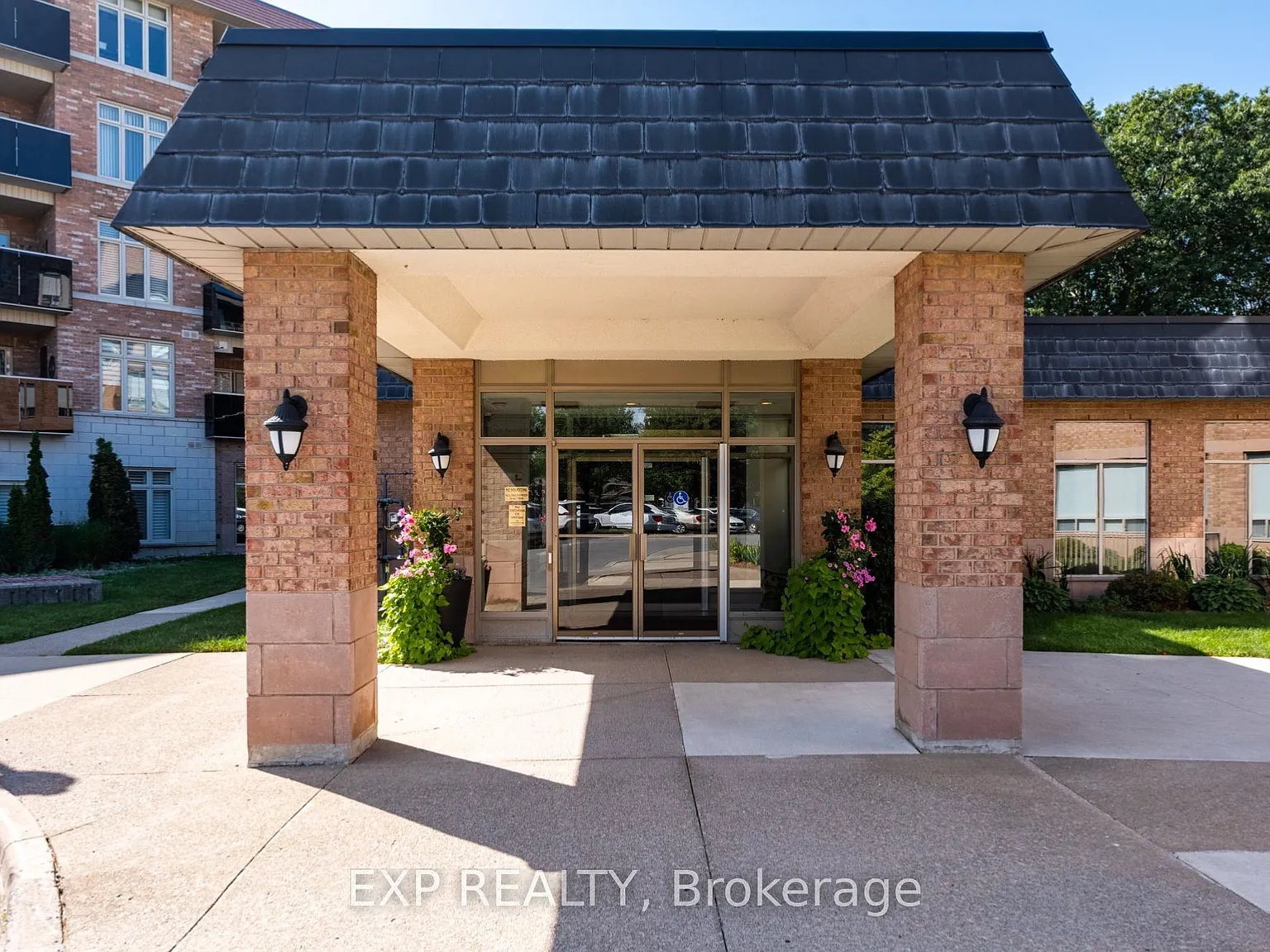 Forest Glen — Photo 2