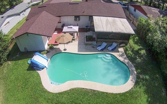 4th image of 7854 Knoll Dr S