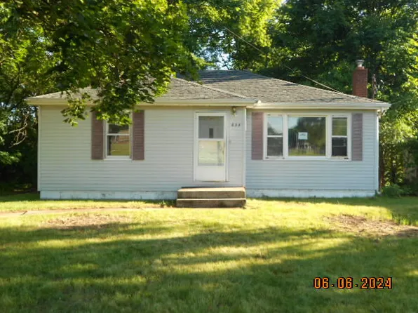 634 Upton Ave, Springfield, MI 49037
