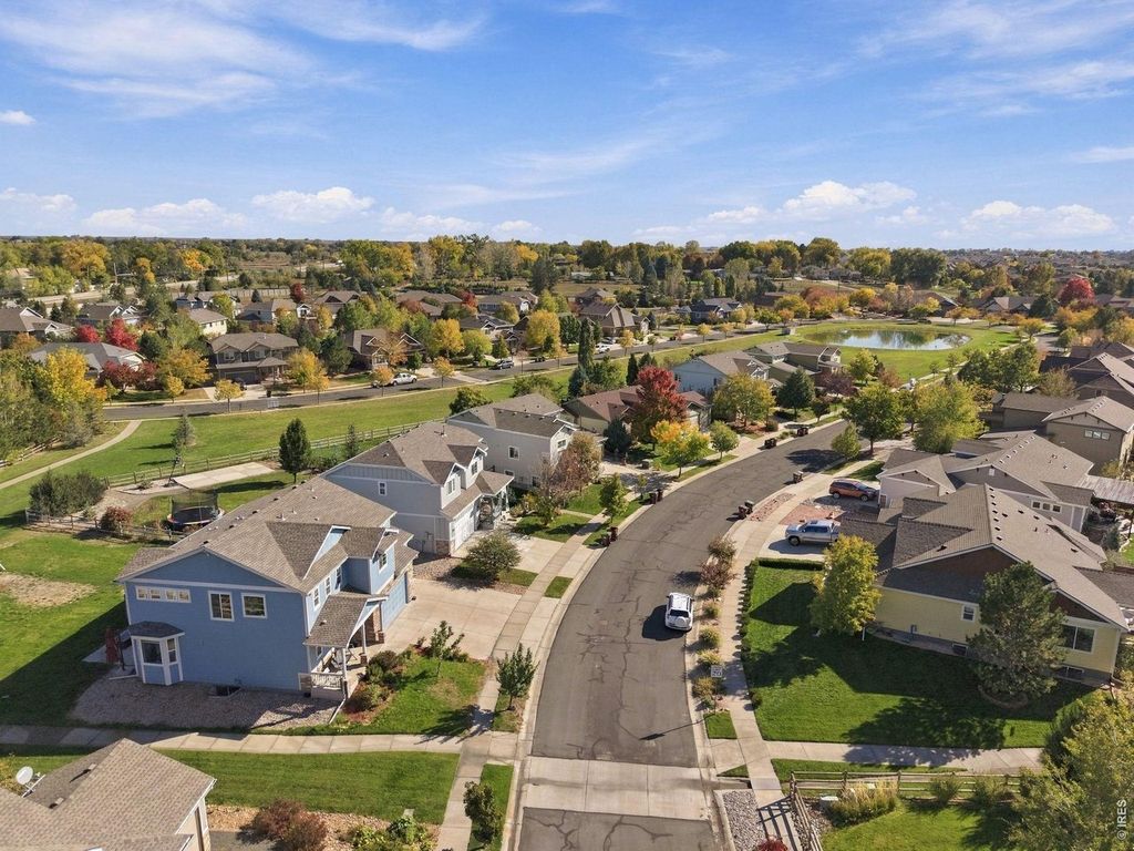 756 Vista Grande Cir