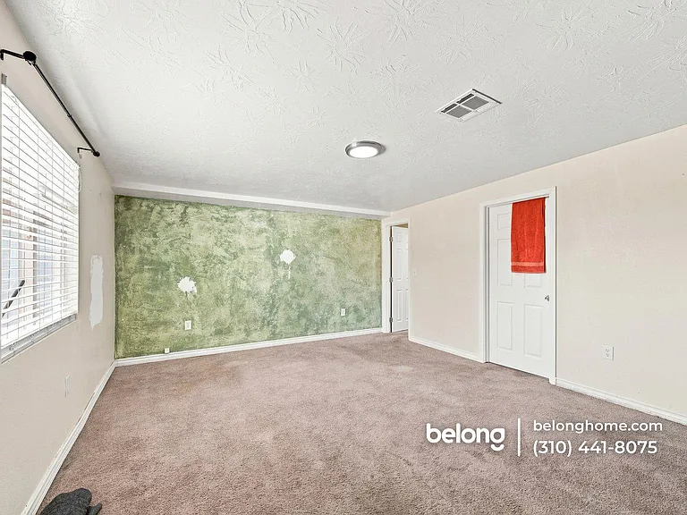 1626 E Avenue Q13 — Photo 10