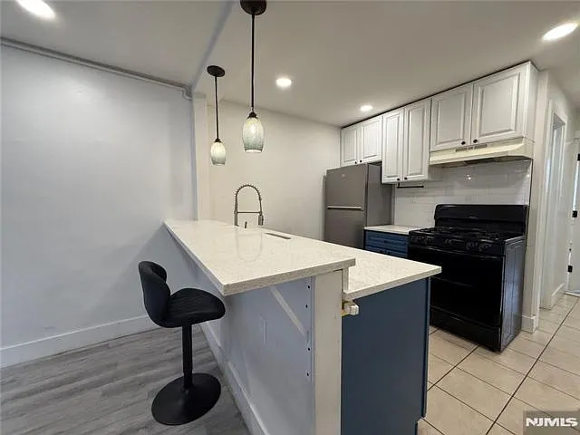 1 bed, 1.0 bath, $1,675 — Photo 4