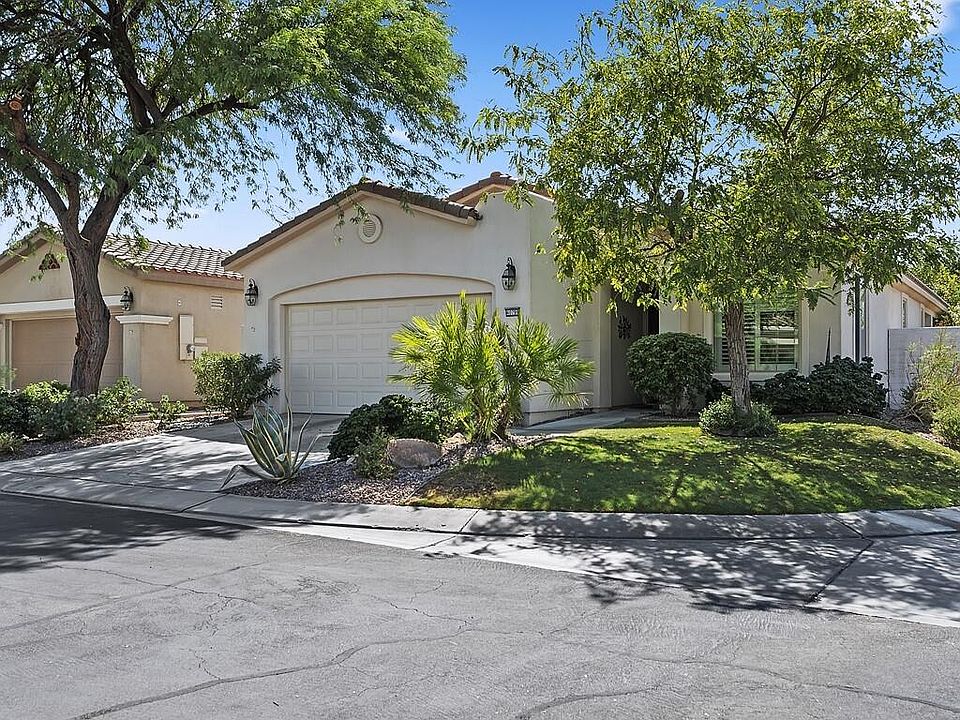 1st image of 40799 Calle Santa Cruz